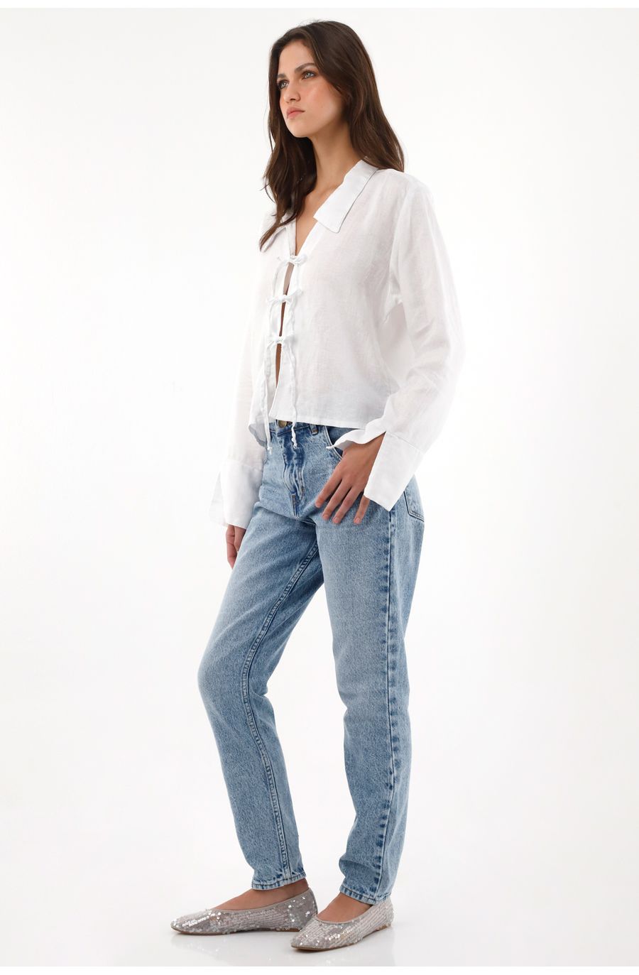 Camisa en 100% lino con tiras que anudan en frente blanca para mujer