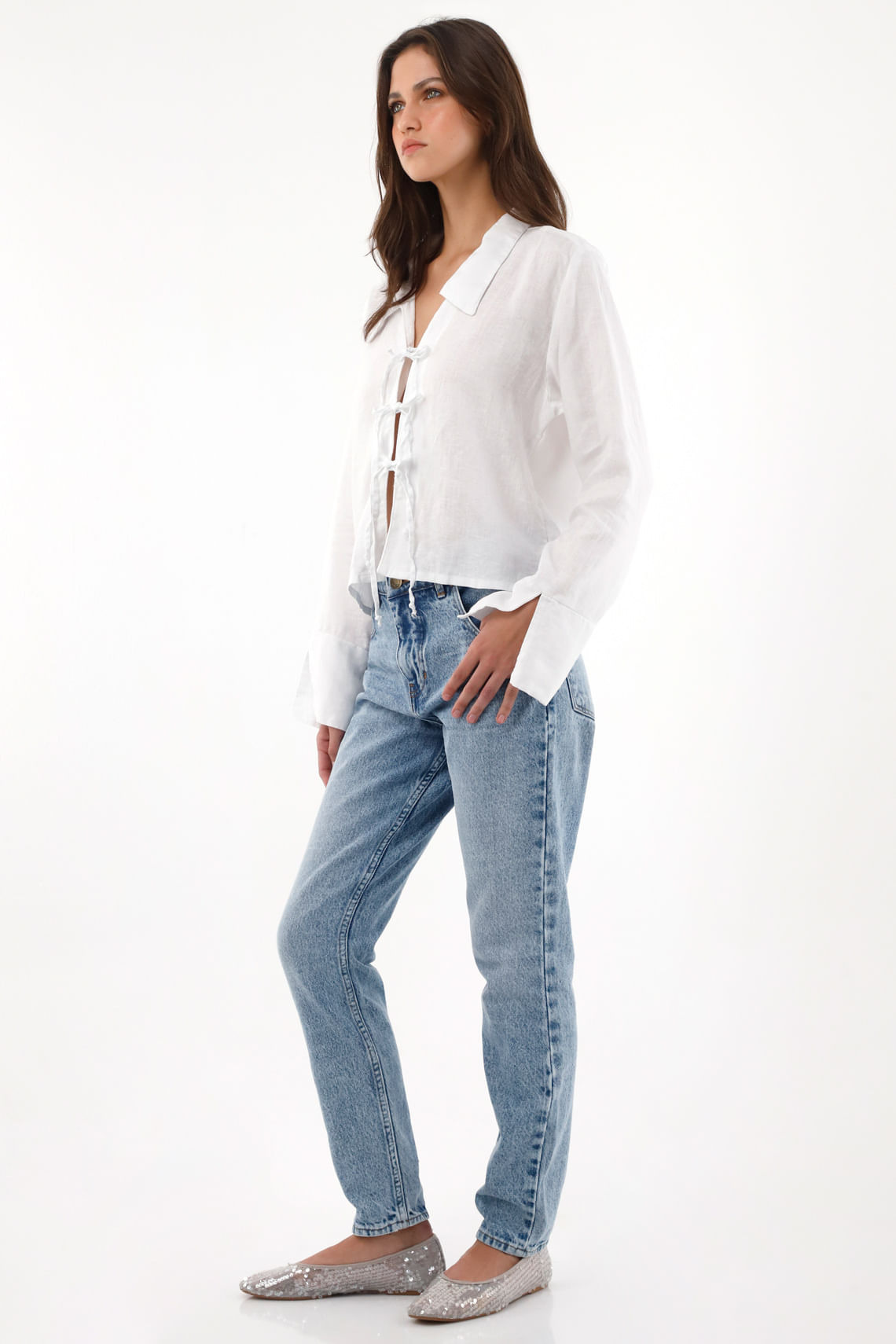 Camisa en 100% lino con tiras que anudan en frente blanca para mujer