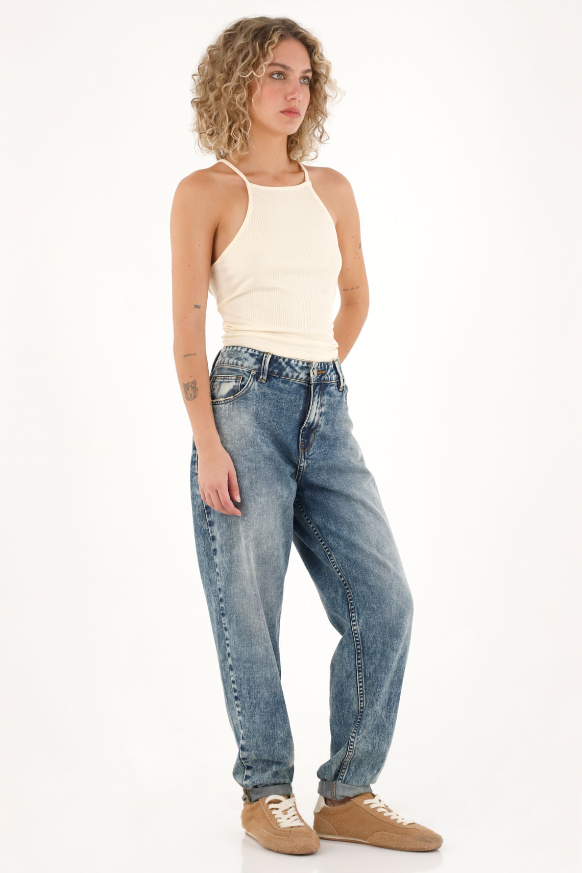 Jean Boyfriend con ruedo al corte azul para mujer