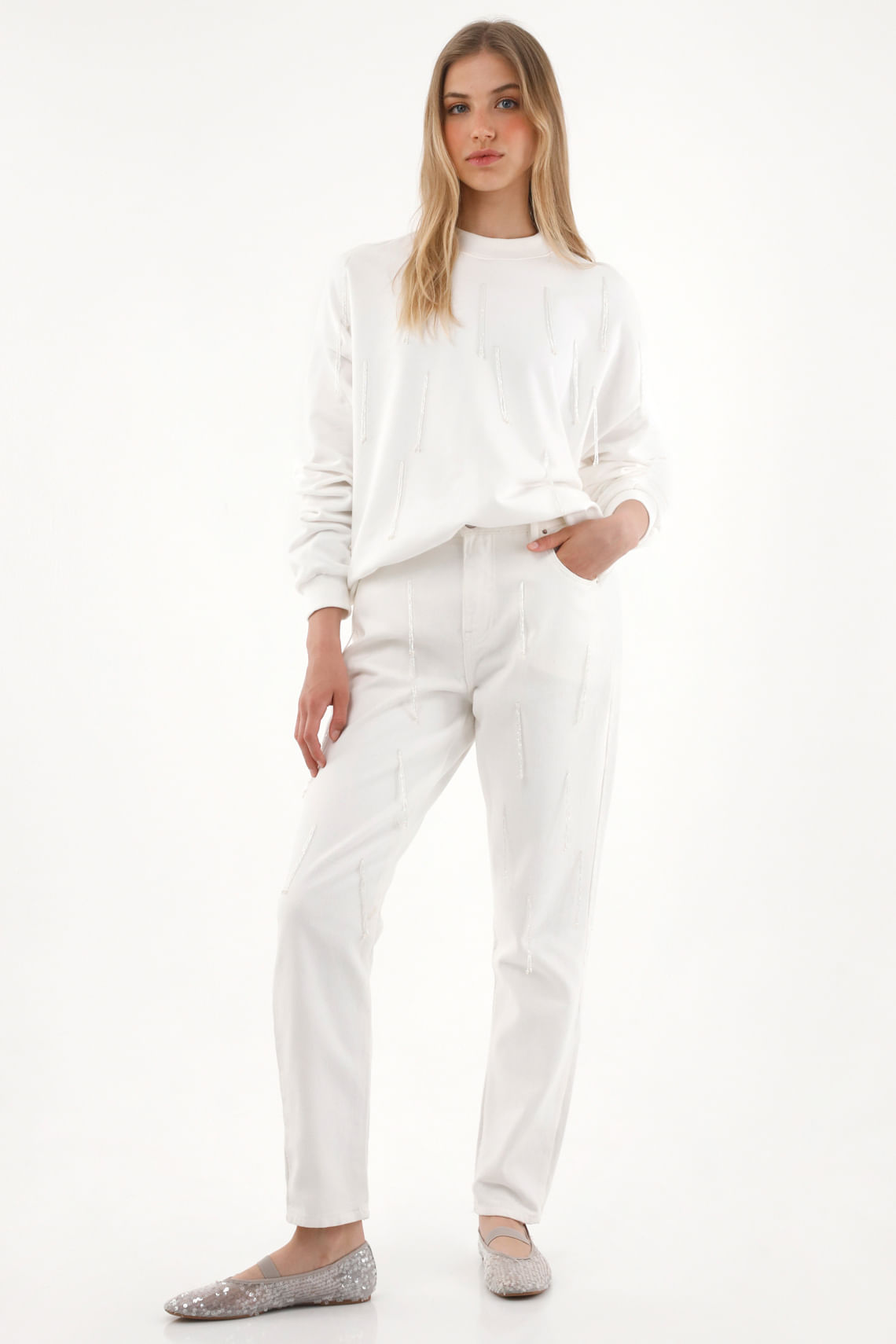 Jean Mom de tiro alto en denim crudo para mujer