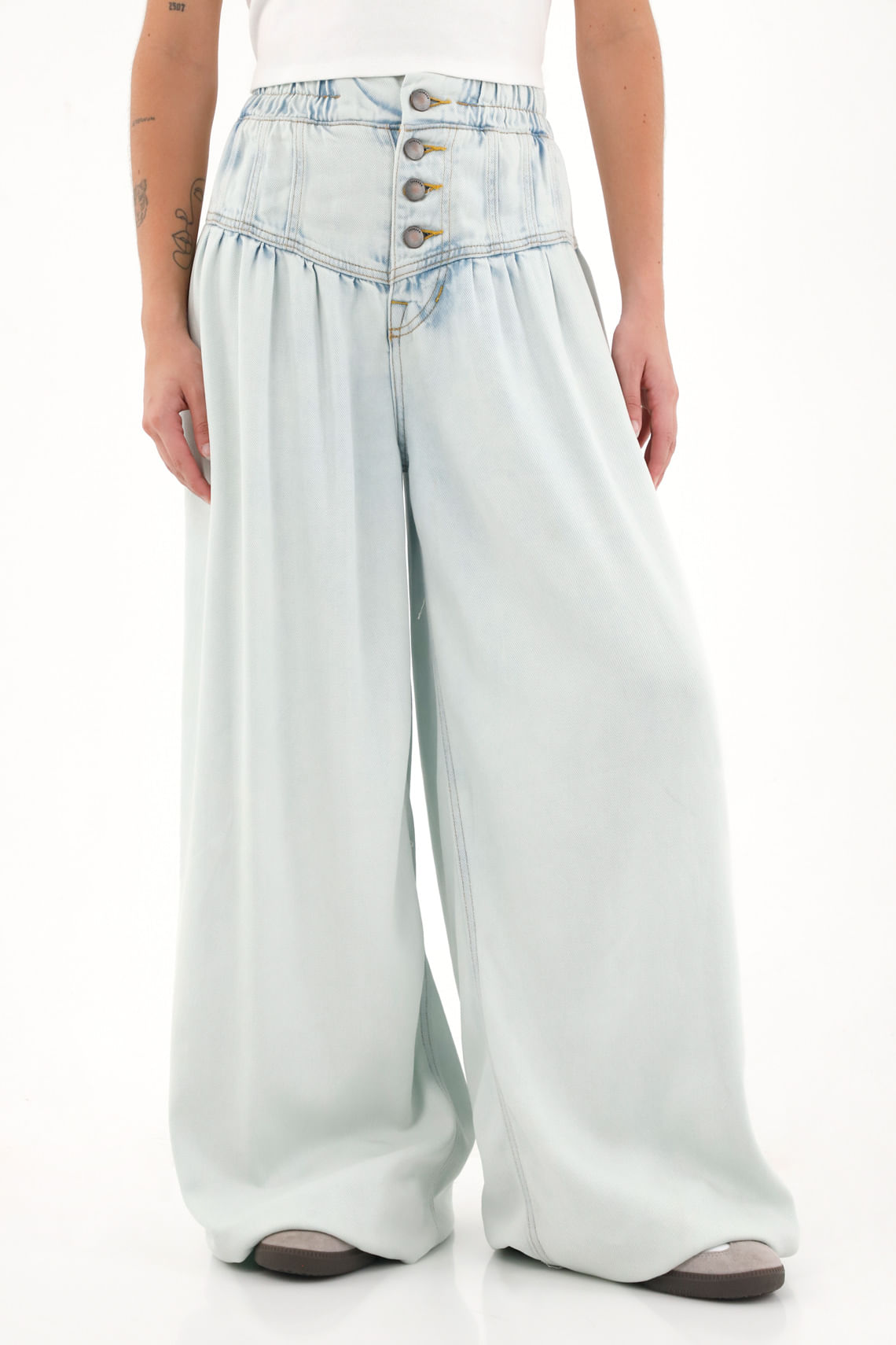 Jean con pretina elástica tono claro para mujer