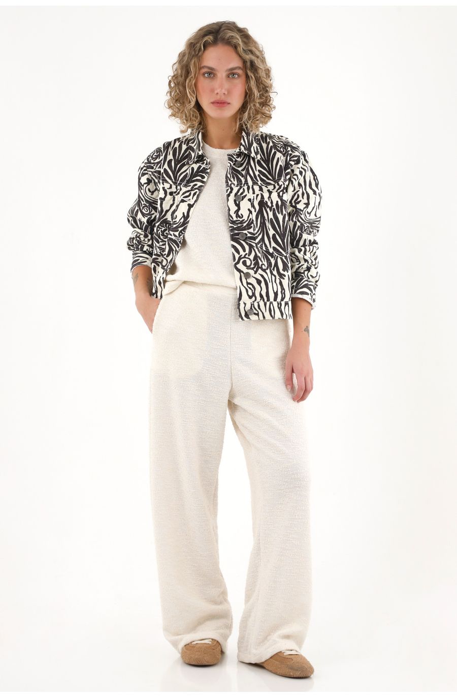 Pantalón bota recta crudo para mujer