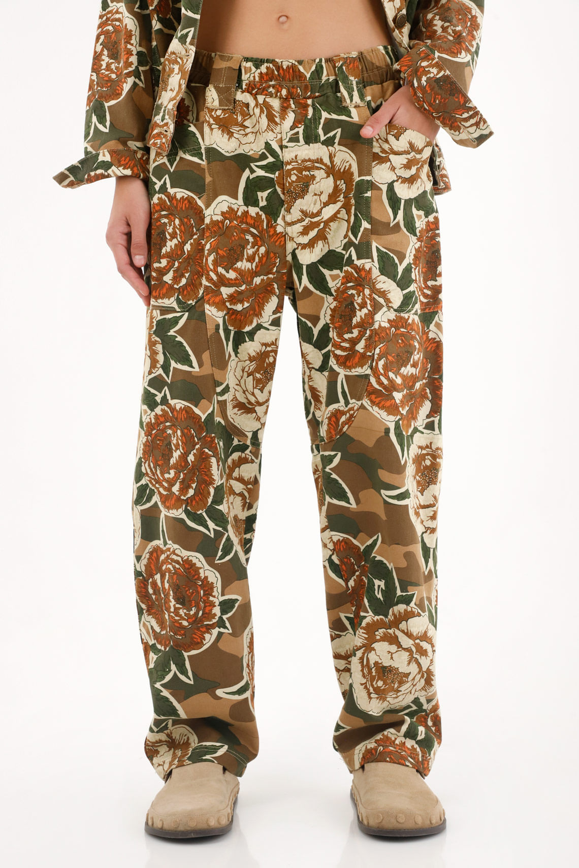 Pantalón oversize en dril estampado para mujer