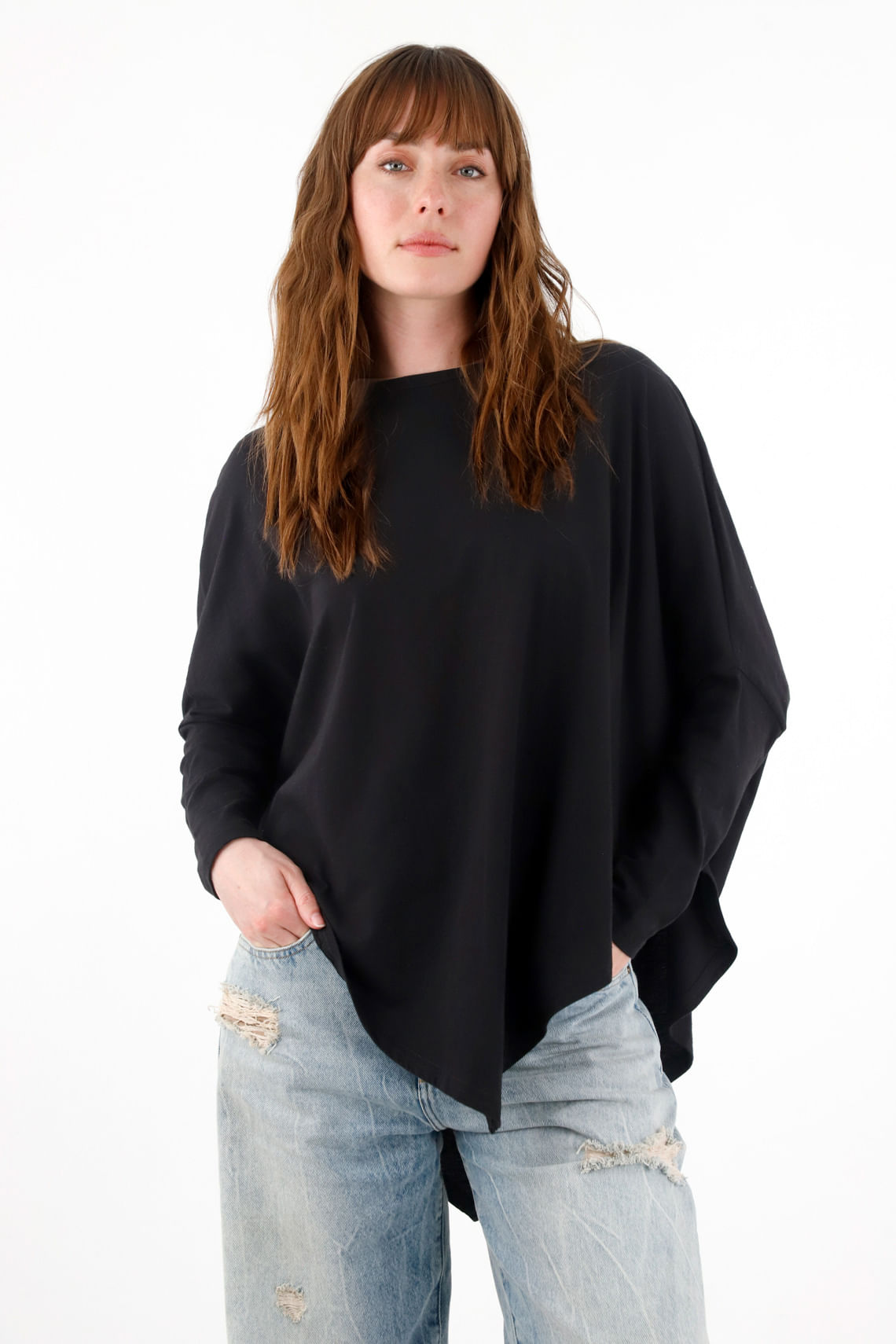 Camiseta manga larga negra para mujer