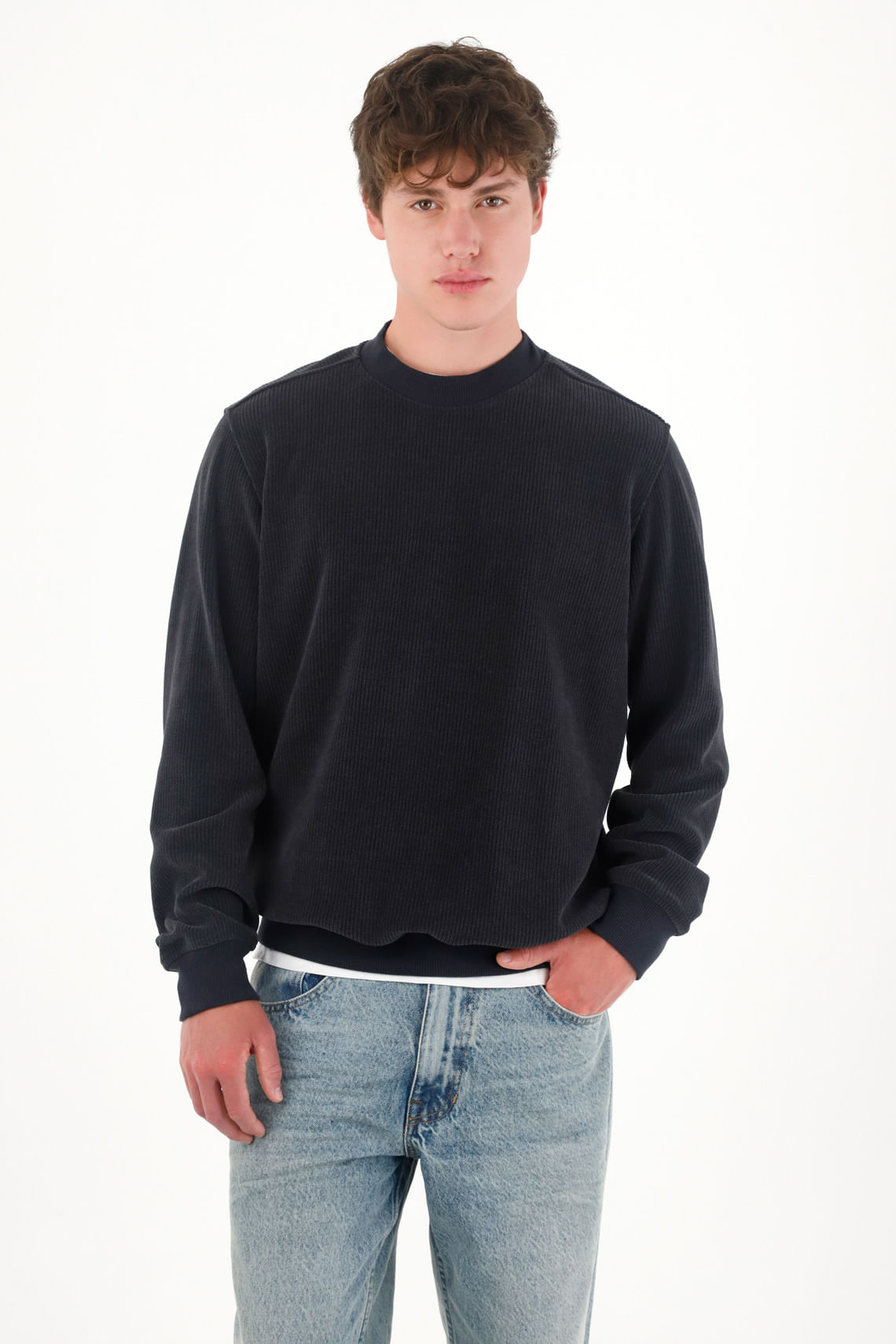 Buzo cuello redondo en tela afelpada azul para hombre