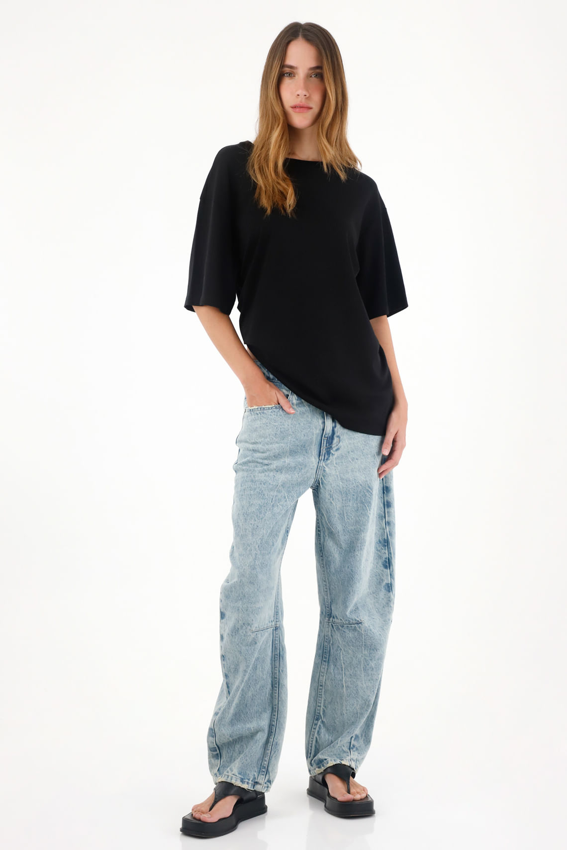 Camiseta oversize con cuello en rib negra para mujer