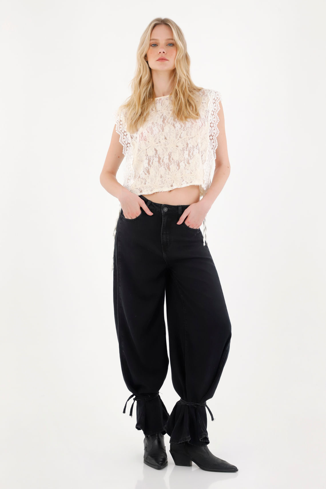 Jean Wide Leg con amarres en bota negro para mujer