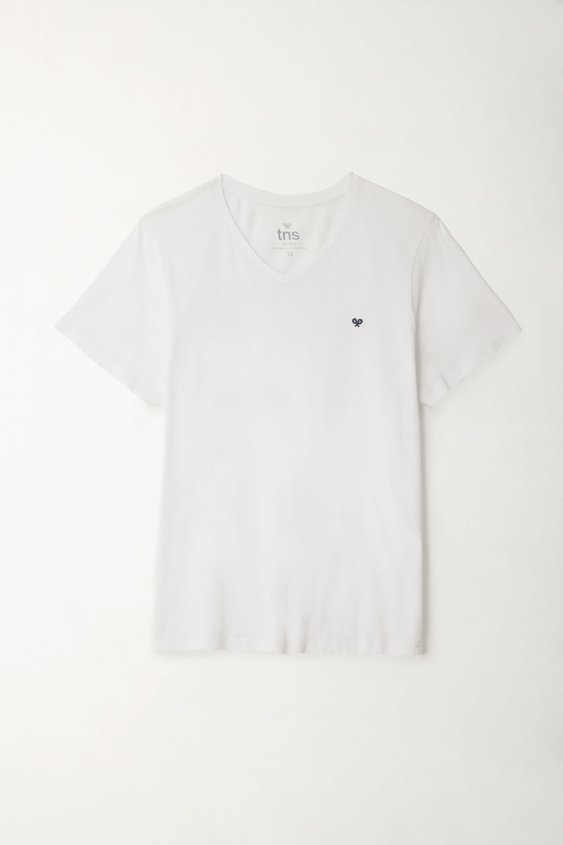 Camiseta blanca cuello en V para hombre