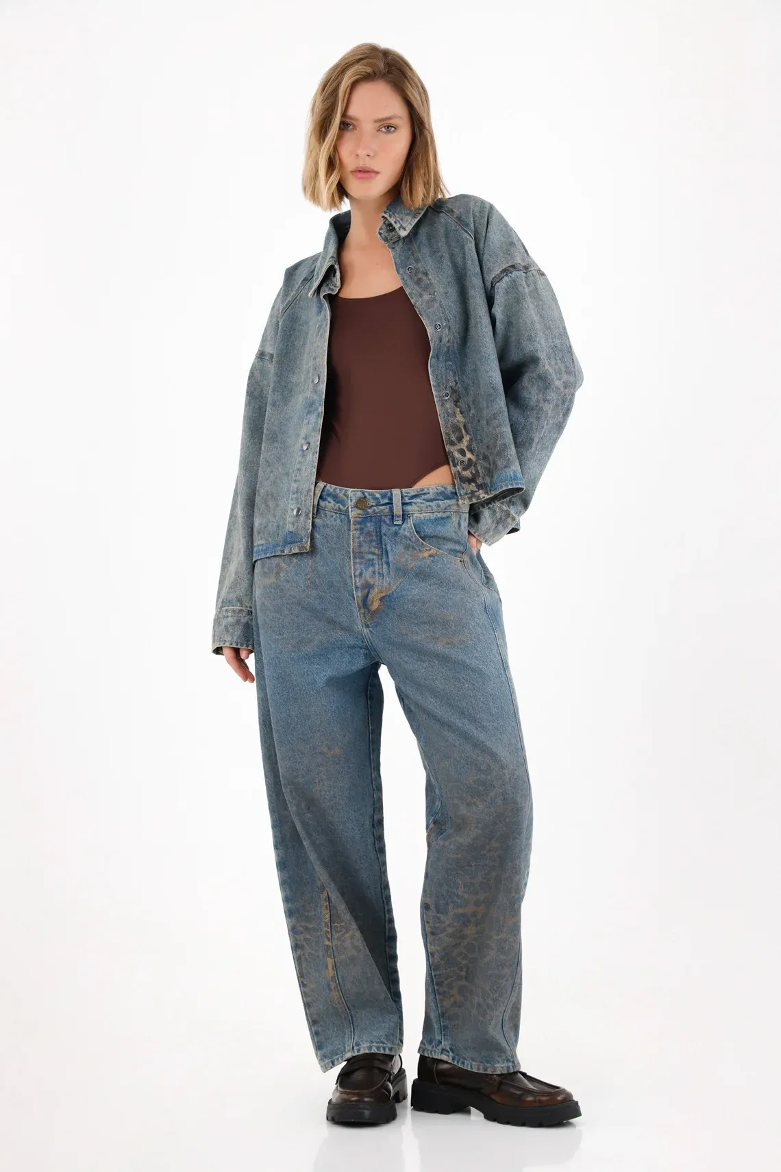 Jean Horseshoe con diseño en foil animal print para mujer