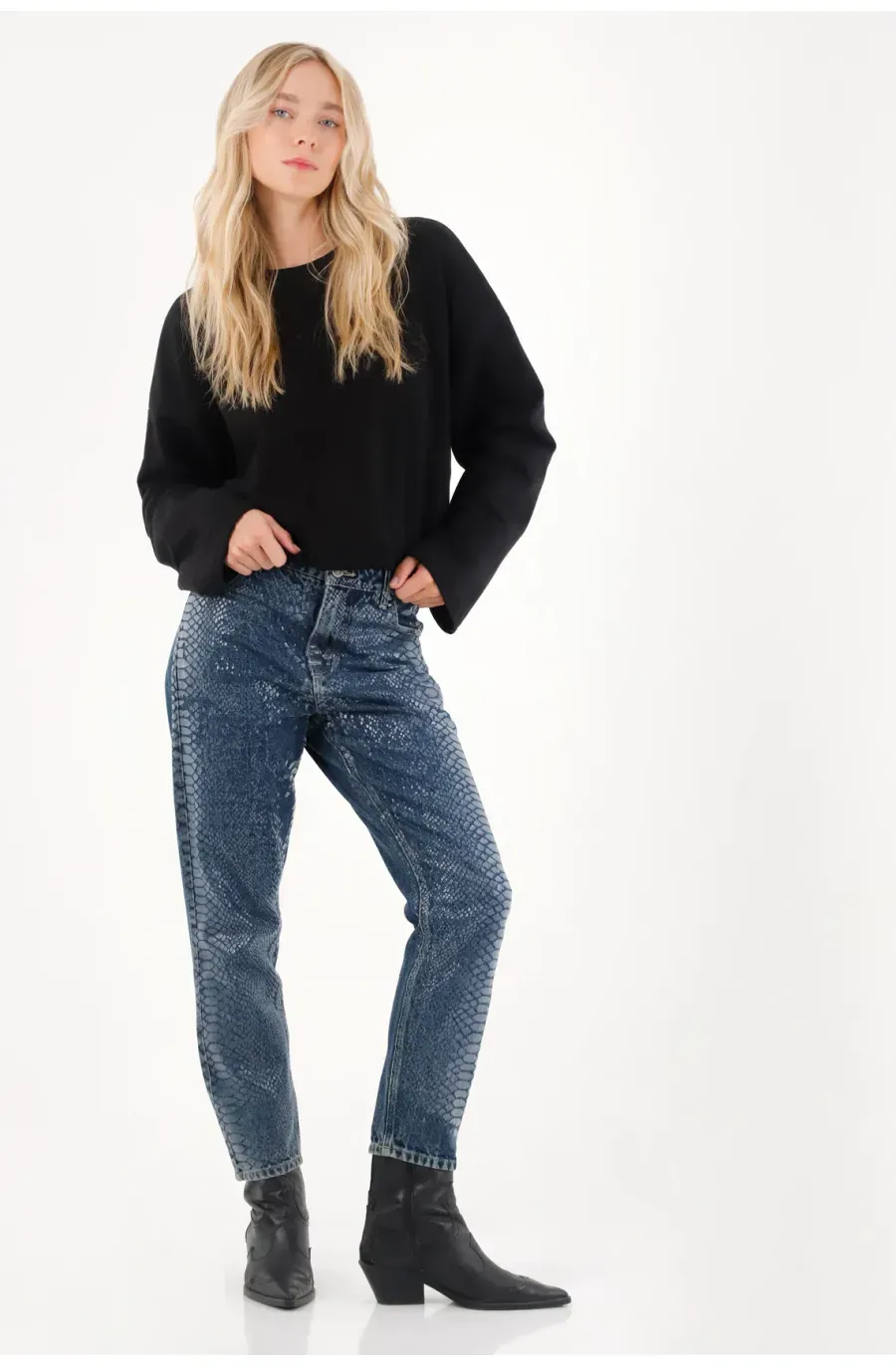 Jean Mom tiro bajo con foil animal print para mujer