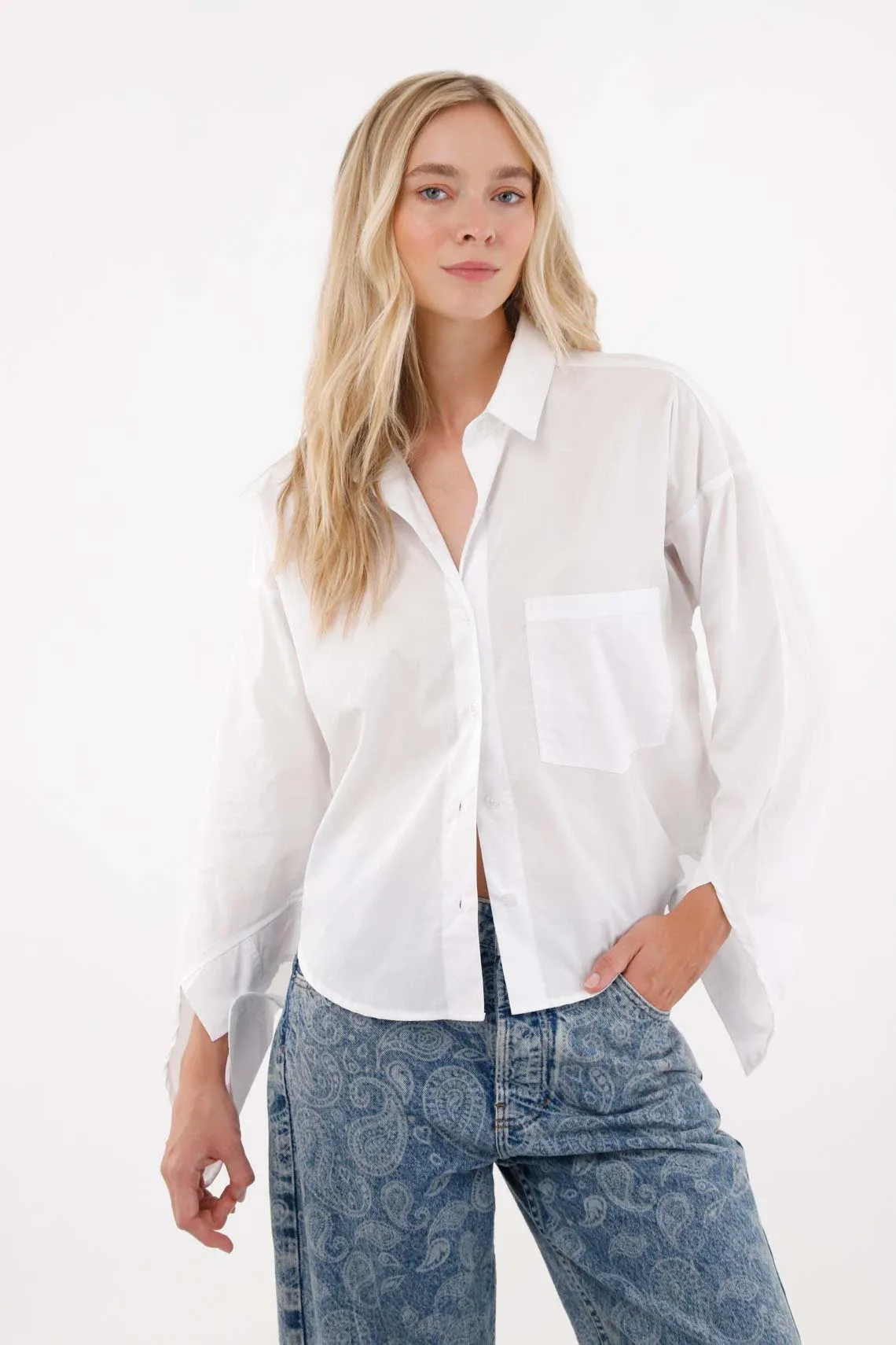 Camisa manga larga con bolsillo blanca para mujer