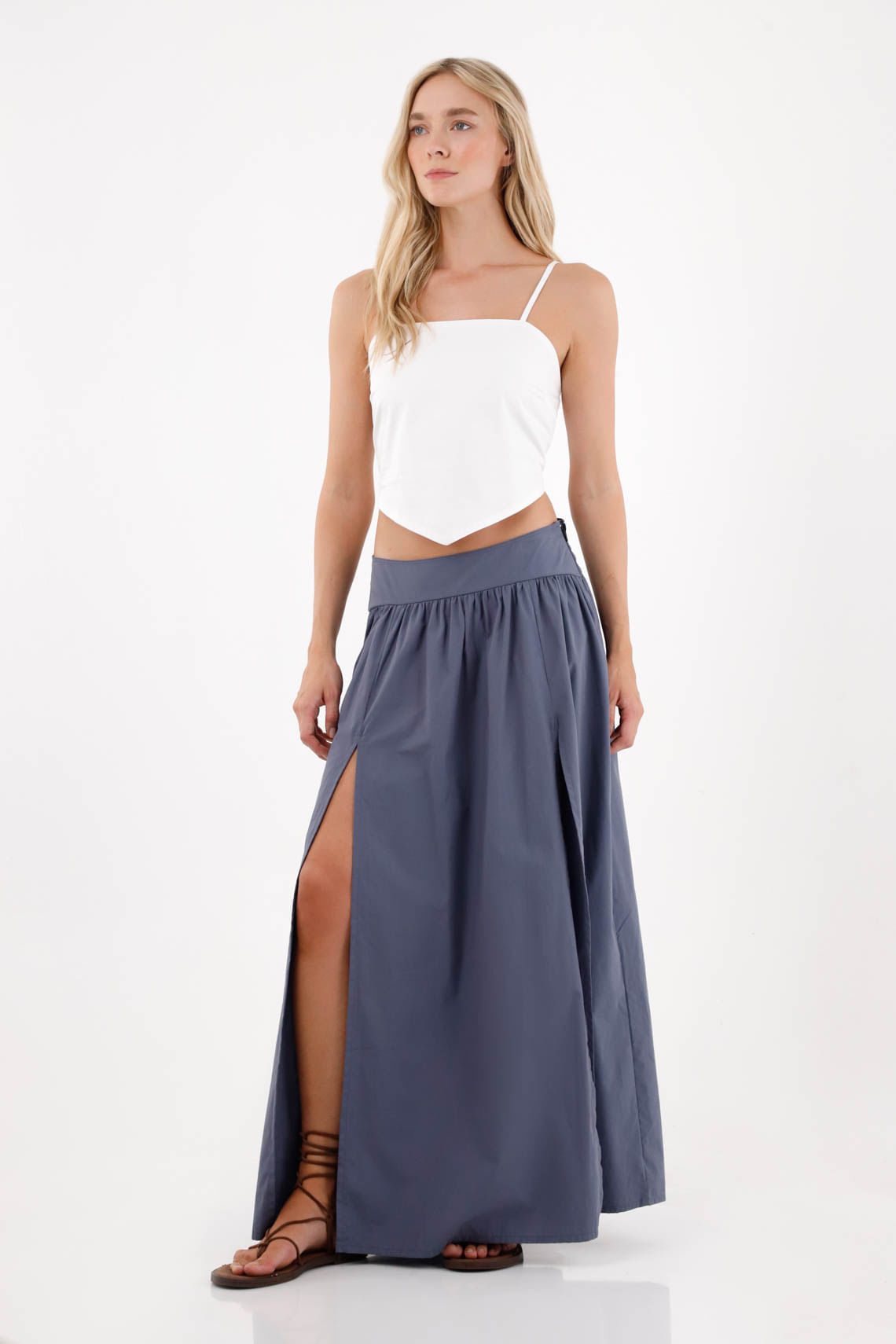 Falda larga con aberturas en frente gris para mujer