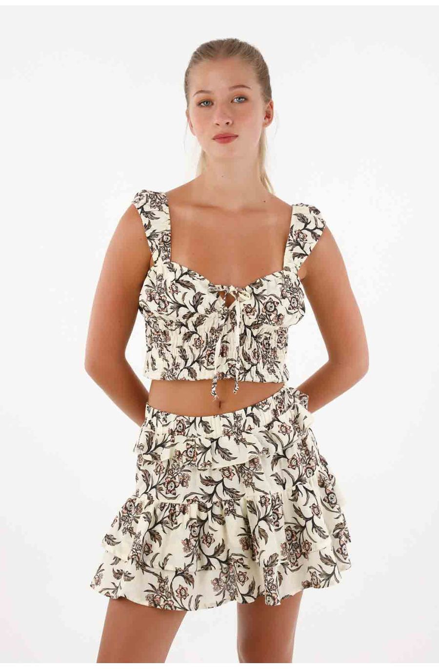 Falda corta con boleros estampada de silueta ajustada para mujer