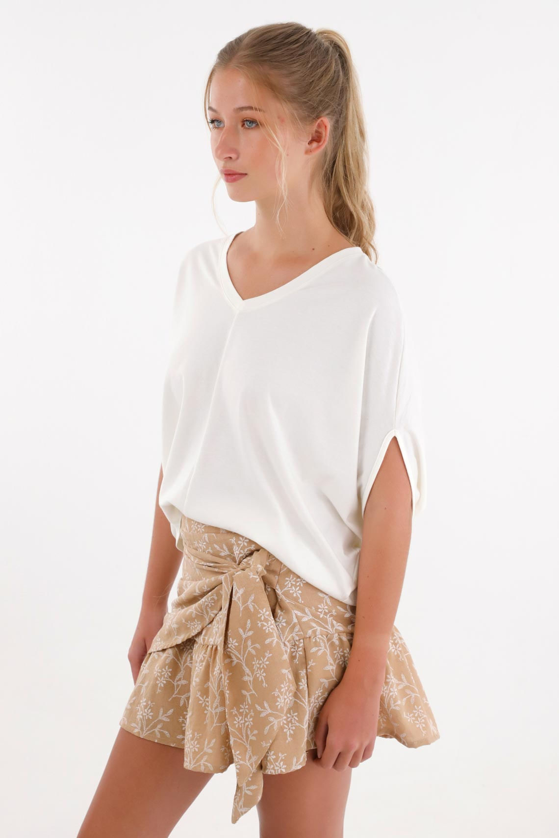 Camiseta manga 3/4 oversize crudo para mujer