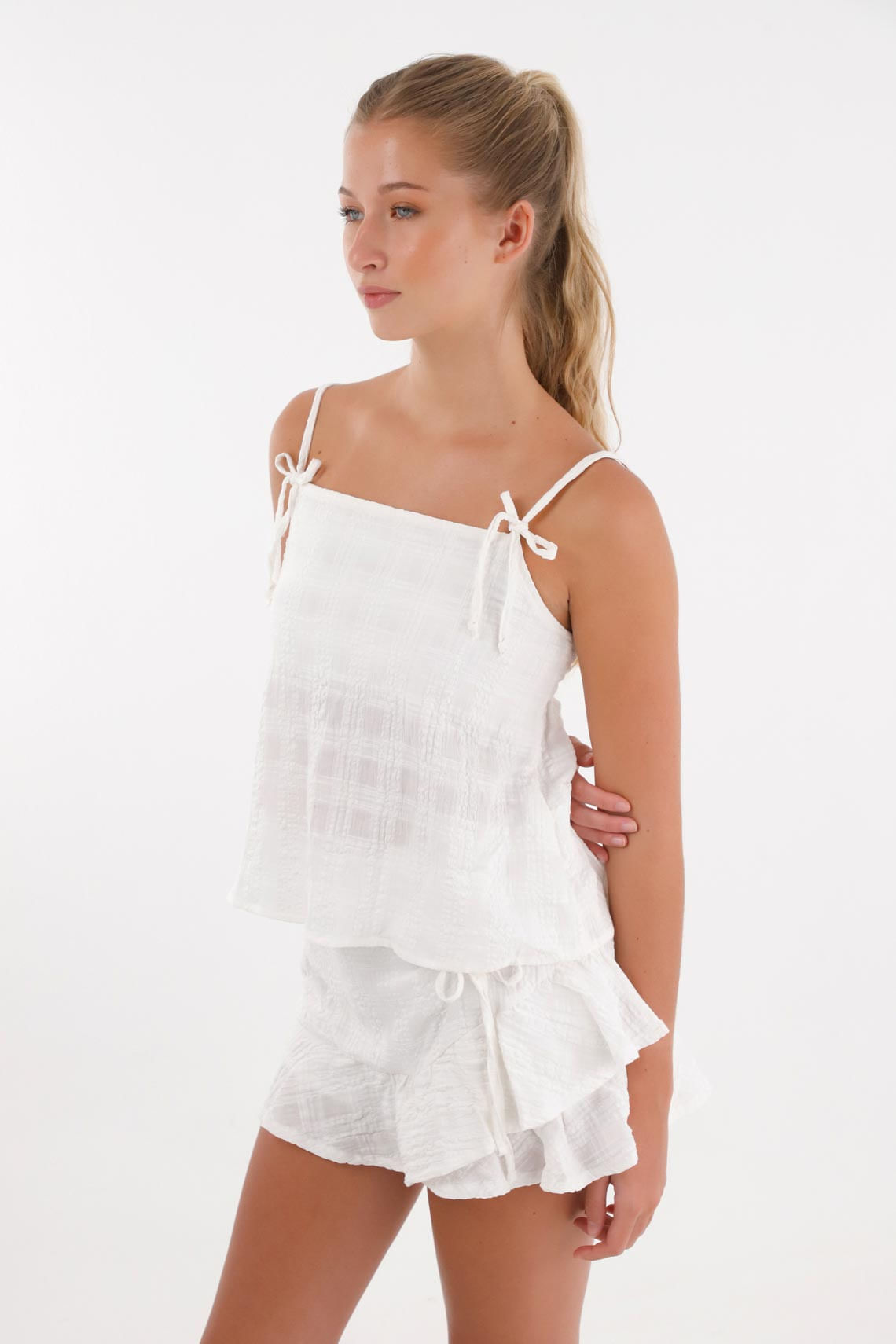 Camisa con tiras para anudar crudo para mujer