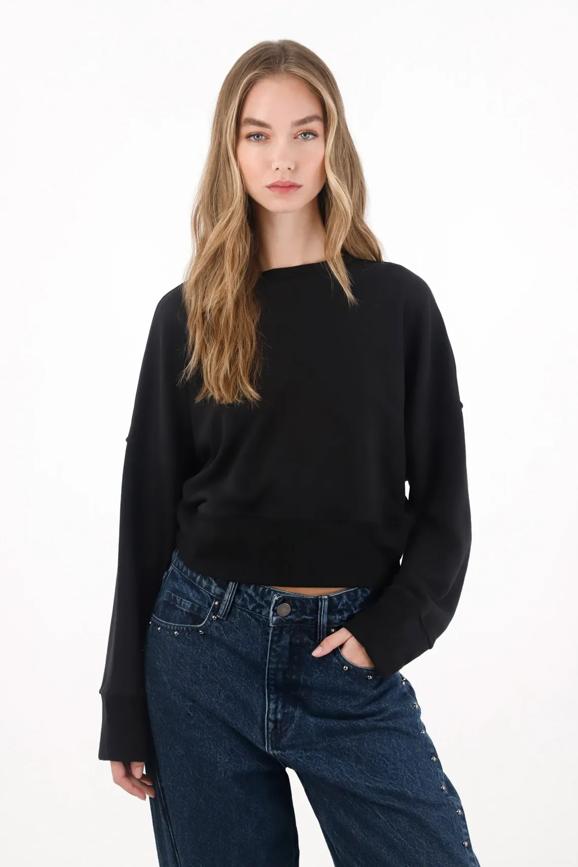 Buzo en tela burda negro para mujer