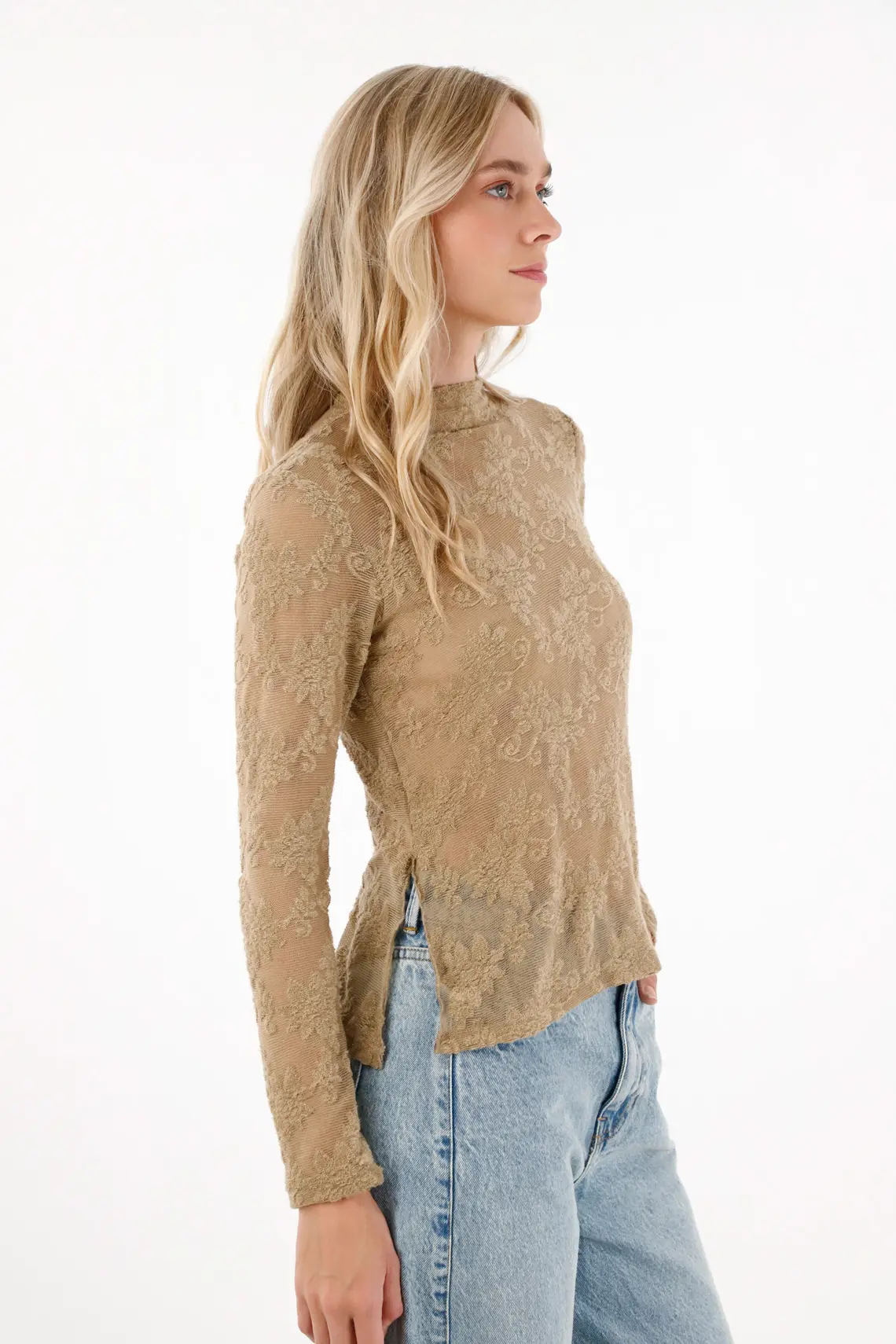 Camiseta manga larga café para mujer