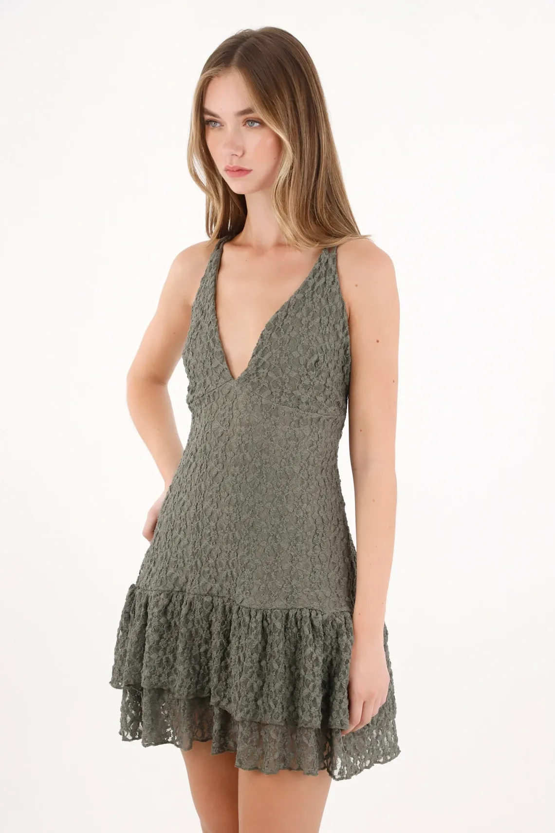 Vestido corto en blonda verde para mujer