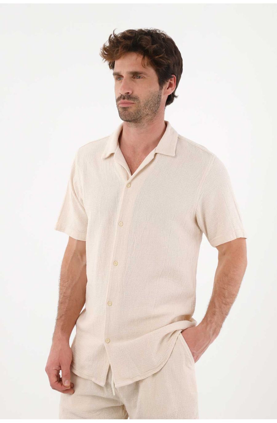 Camisa tipo bowling con textura crudo para hombre