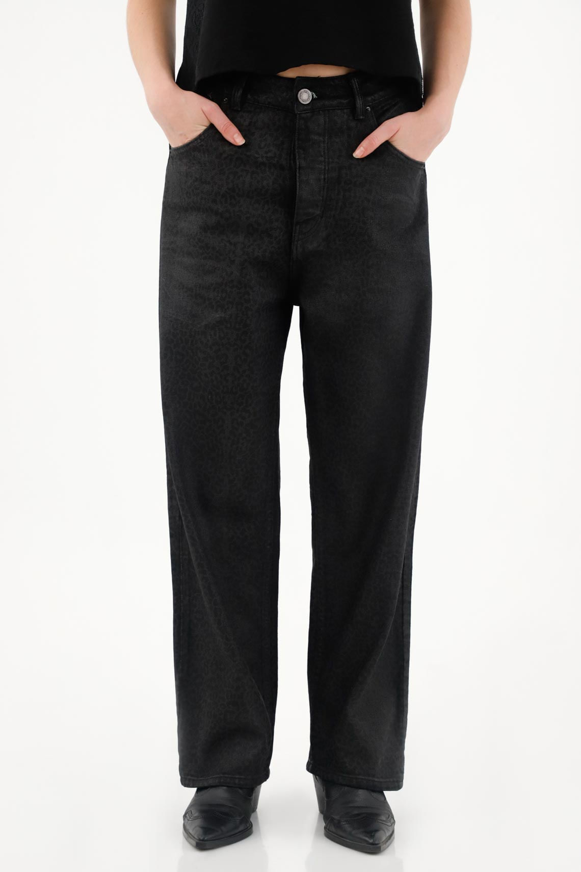 Pantalón con efecto resinado animal print negro para mujer