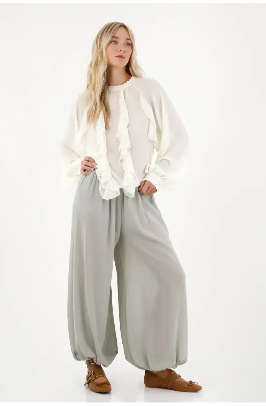 Pantalón aladino en tela chifón verde para mujer