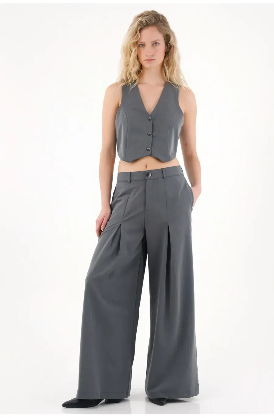 Pantalón con prenses para mujer