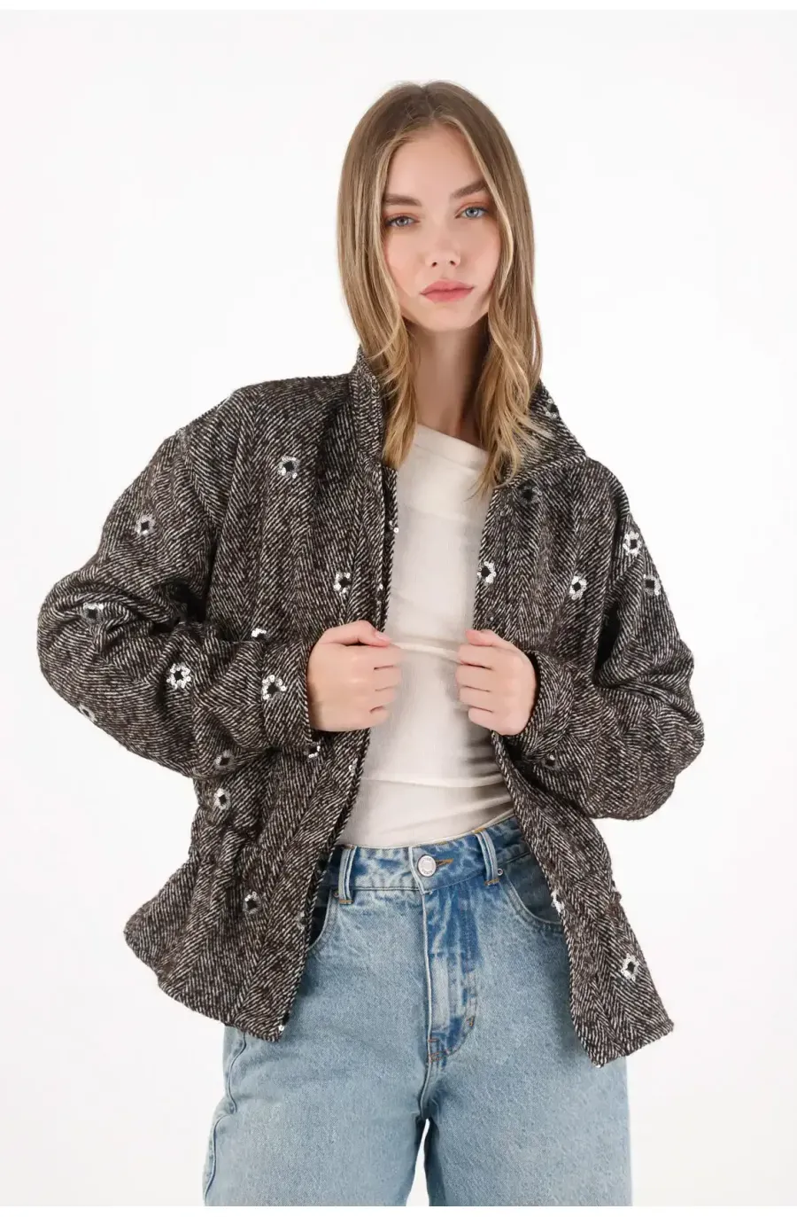 Chaqueta con efecto brillante y lentejuelas café para mujer