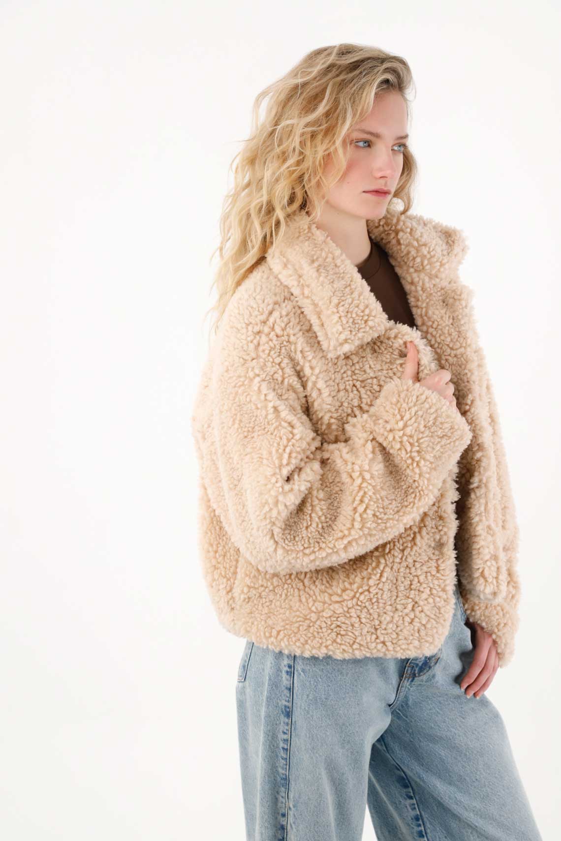 Chaqueta en tela afelpada crudo para mujer