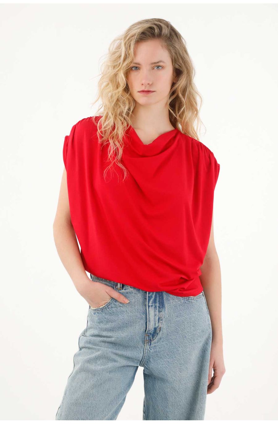 Camiseta con drappeado rojo para mujer