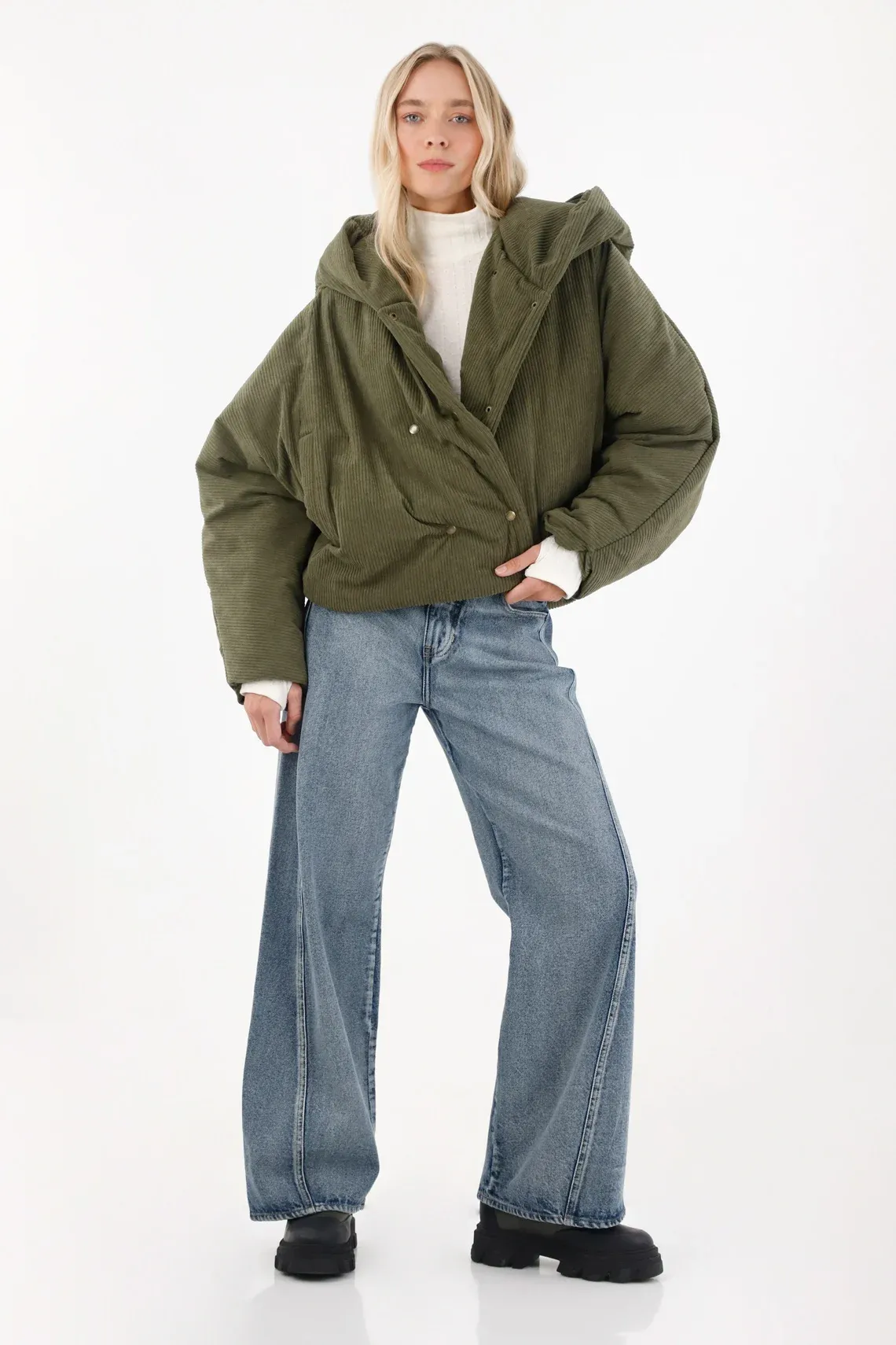 Chaqueta acolchada en corduroy verde para mujer
