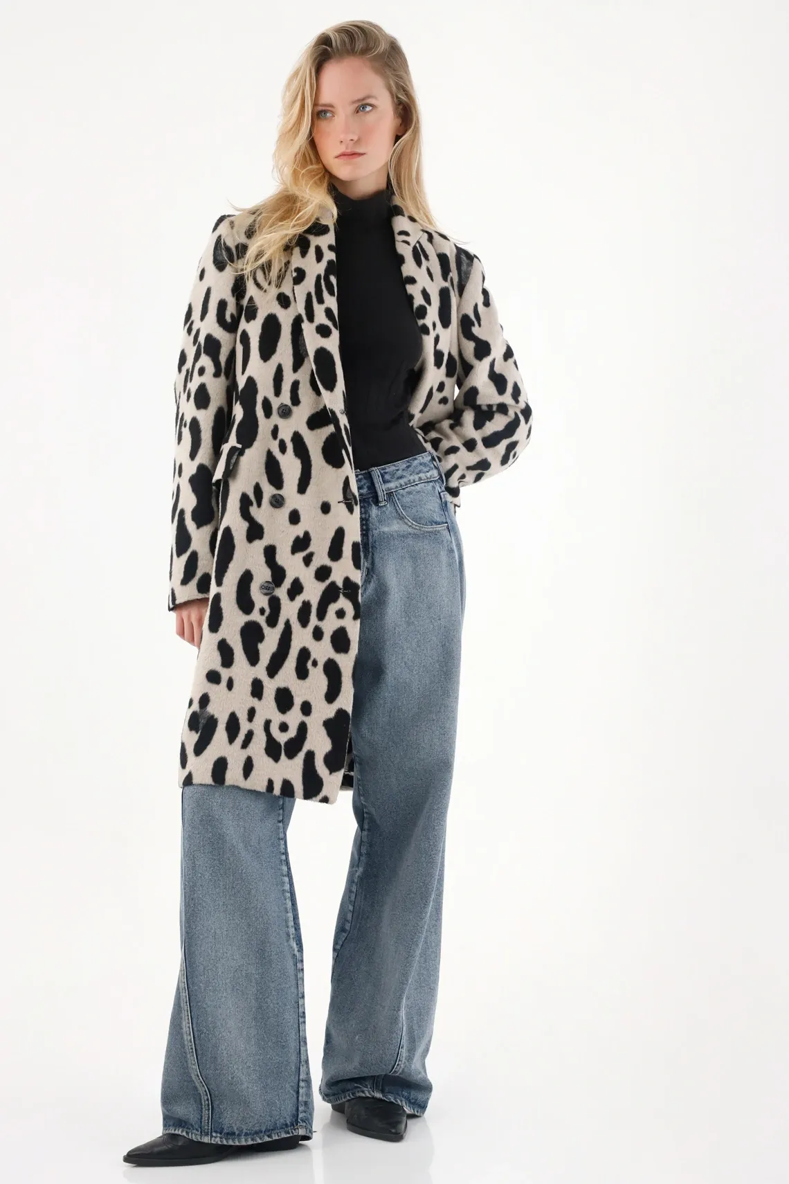 Abrigo tipo gaban estampado para mujer