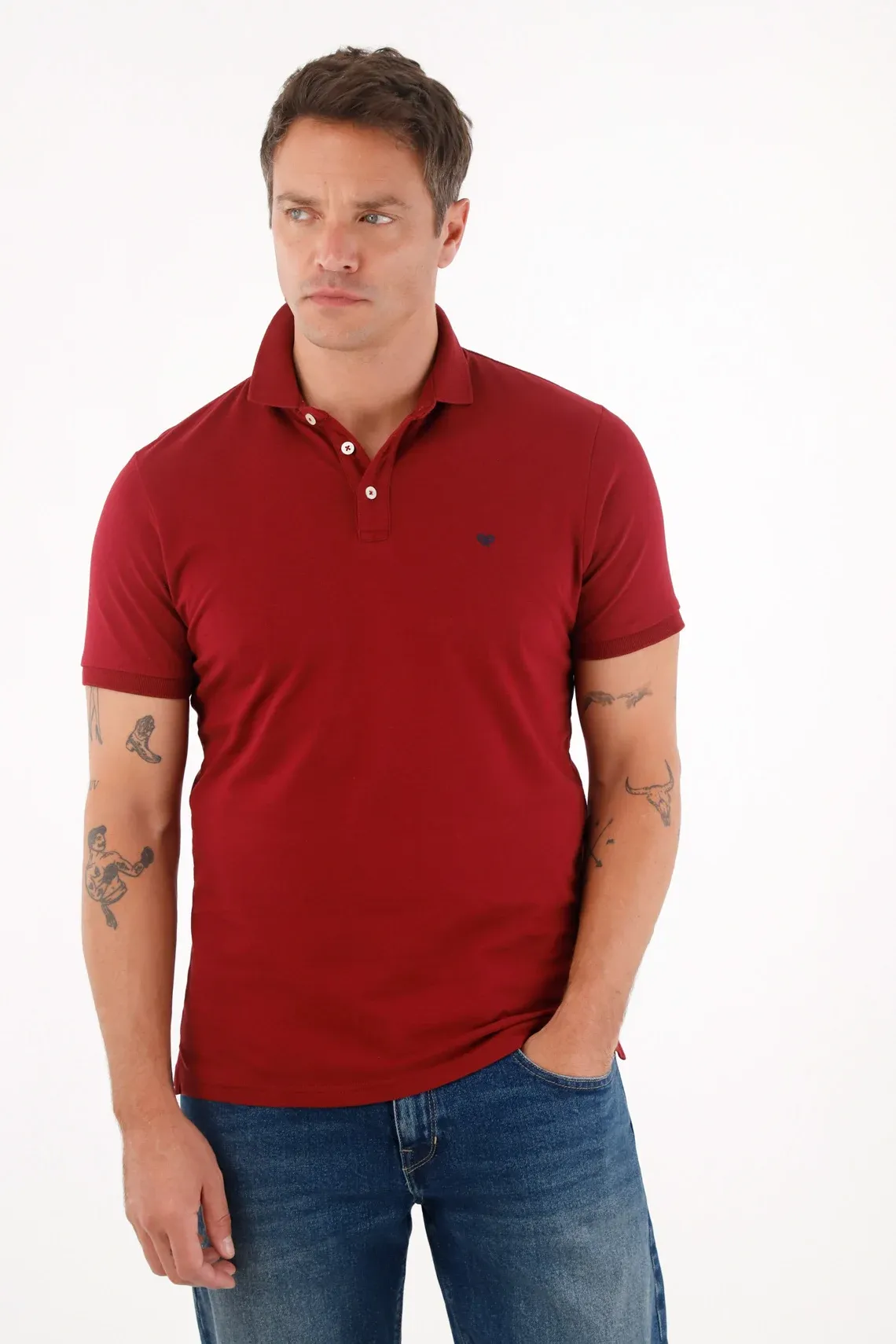 Polo con mini bordado para hombre