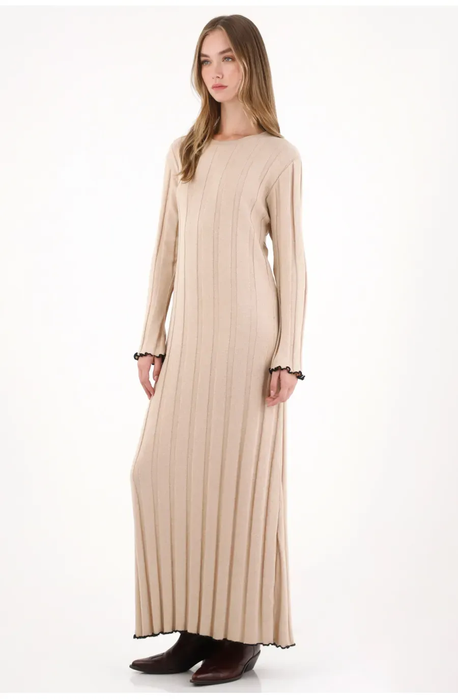 Vestido largo con textura a rayas crudo para mujer