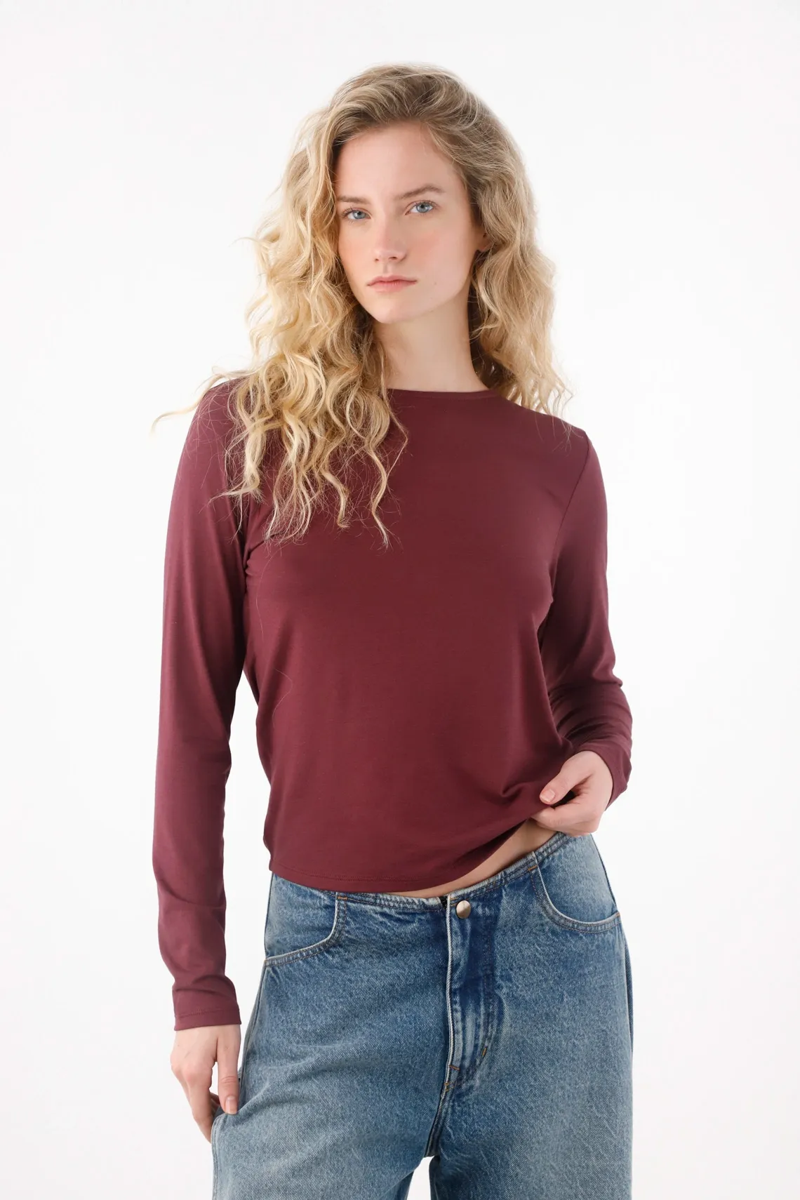 Camiseta con drappeado morada para mujer