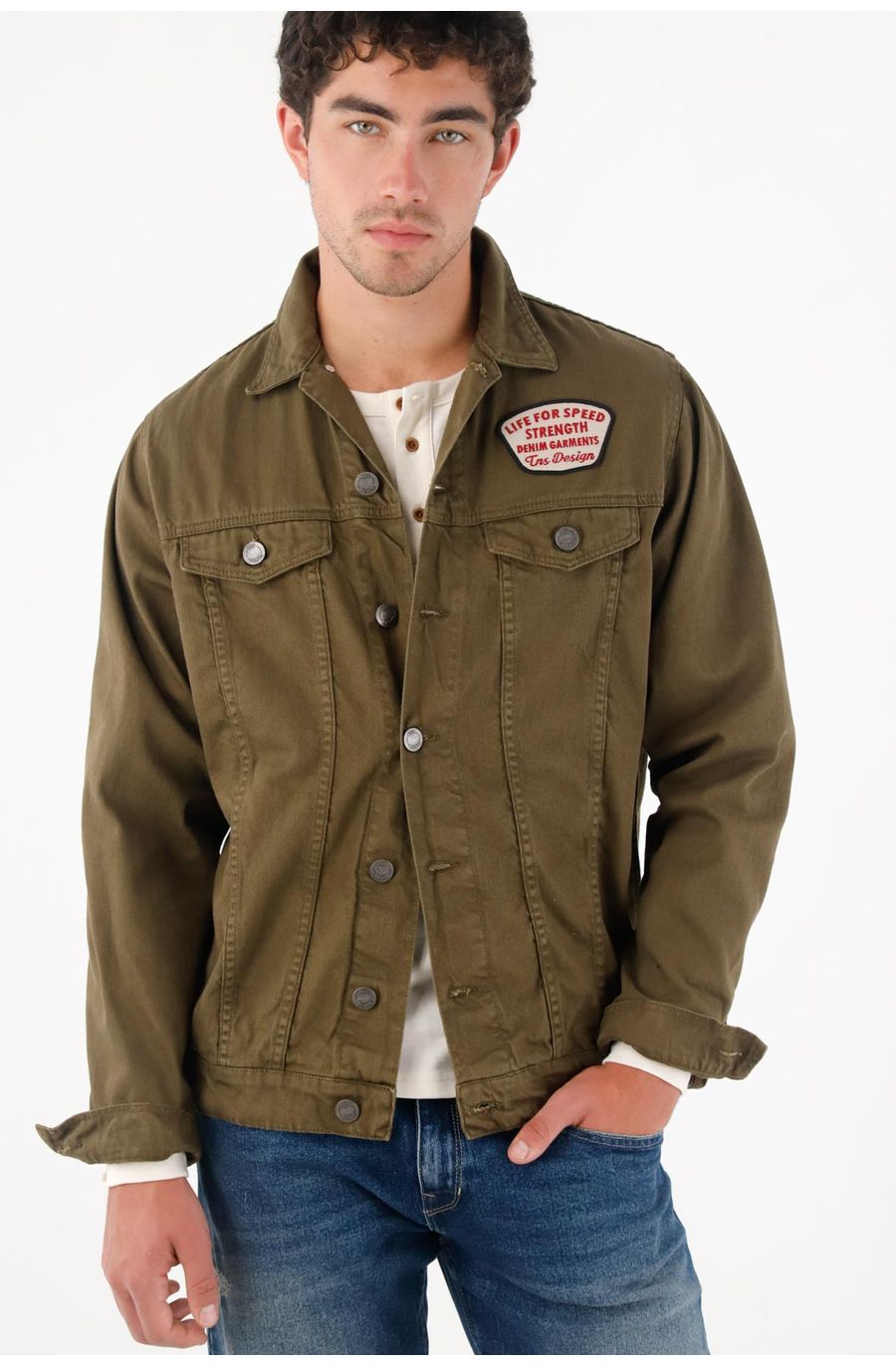 Camisa tipo chaqueta con parche para hombre