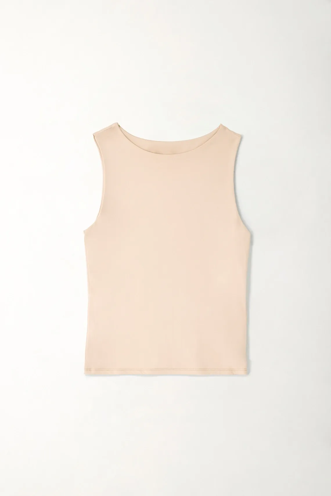 Camiseta ajustada manga sisa rosada con diseño minimalista para mujer