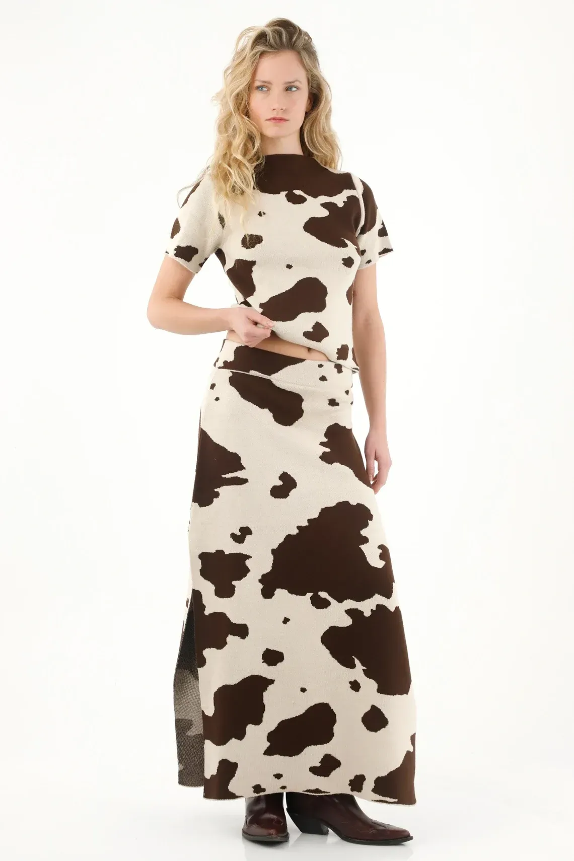 Falda larga con estampado de vaca para mujer