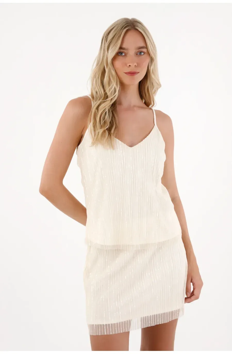 Camisa de cuello en V crudo para mujer