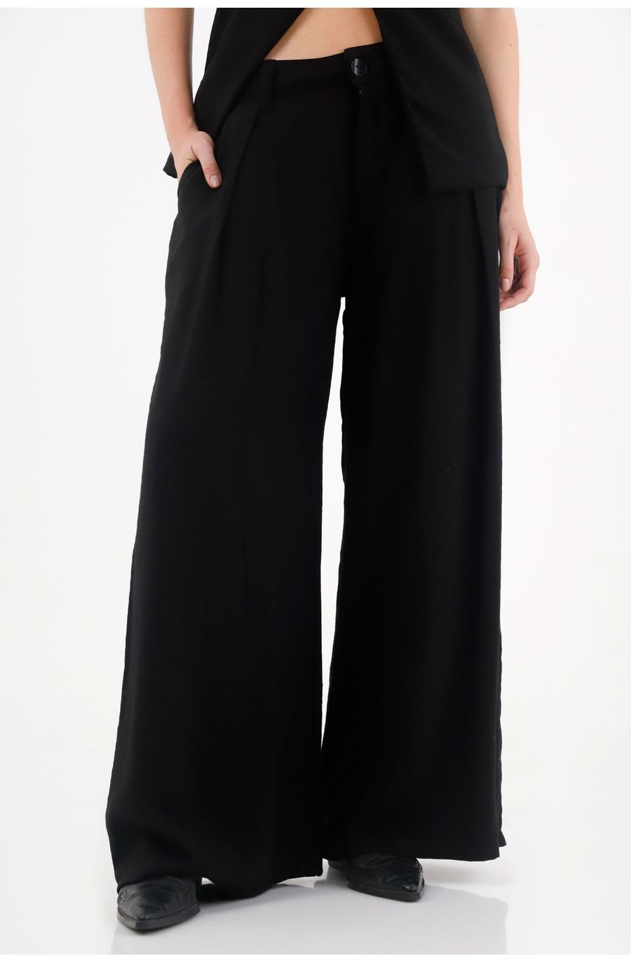 Pantalón bota recta amplia negro para mujer