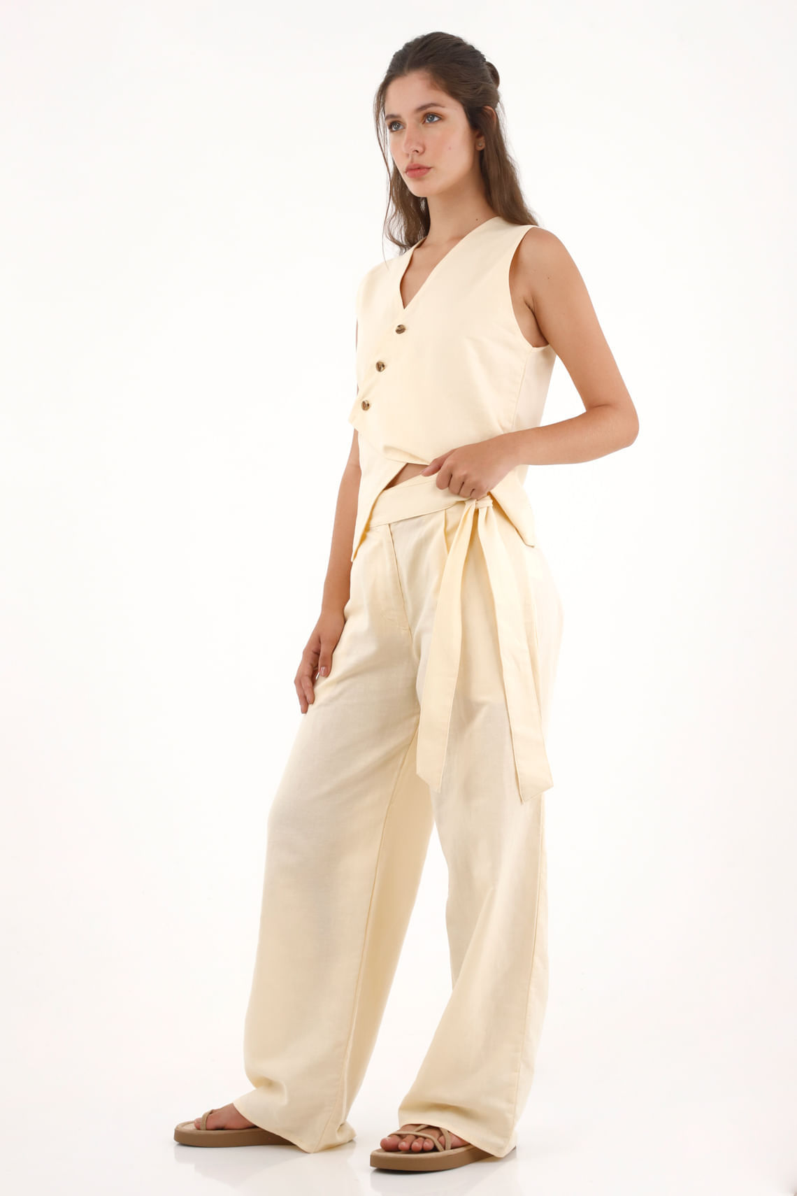 Pantalón Recto con ajuste en costado crudo para mujer