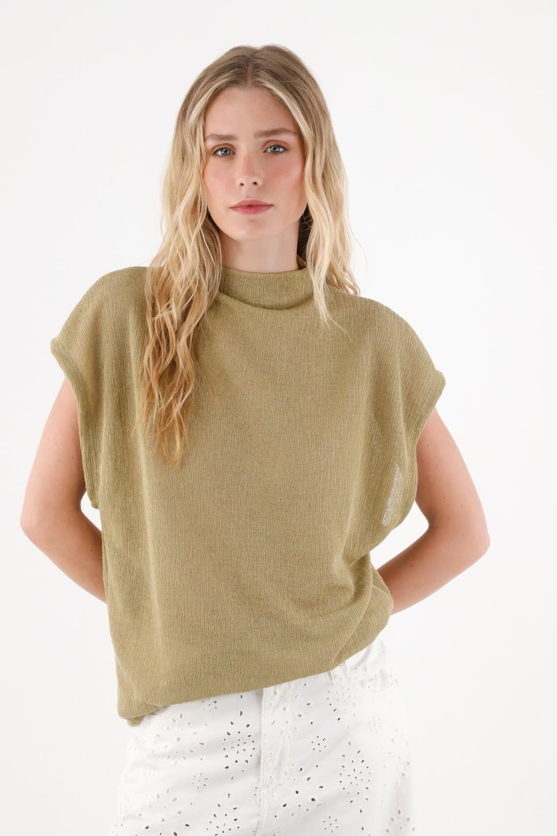 Camiseta Oversize de cuello alto para mujer