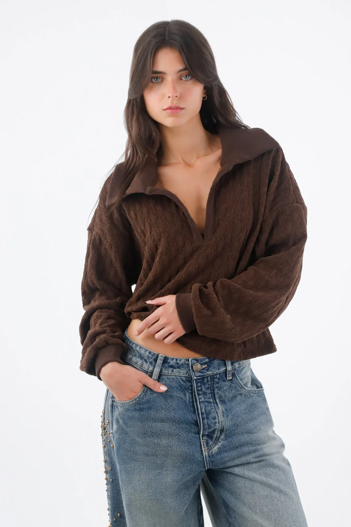 Buzo para mujer en algodón marrón fit relajado texturizado