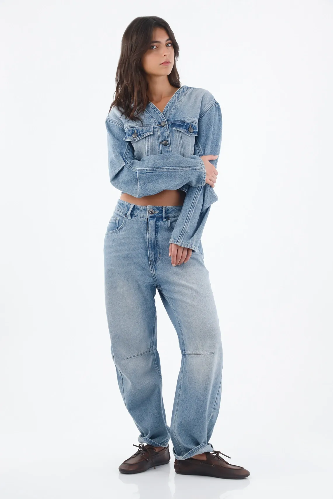 Jean para mujer en denim azul claro fit horseshoe