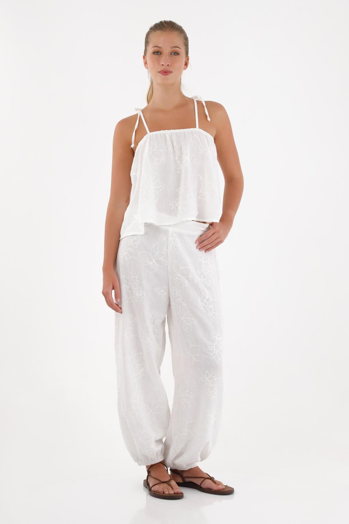 Pantalón para mujer poliéster blanco jogger bordado floral