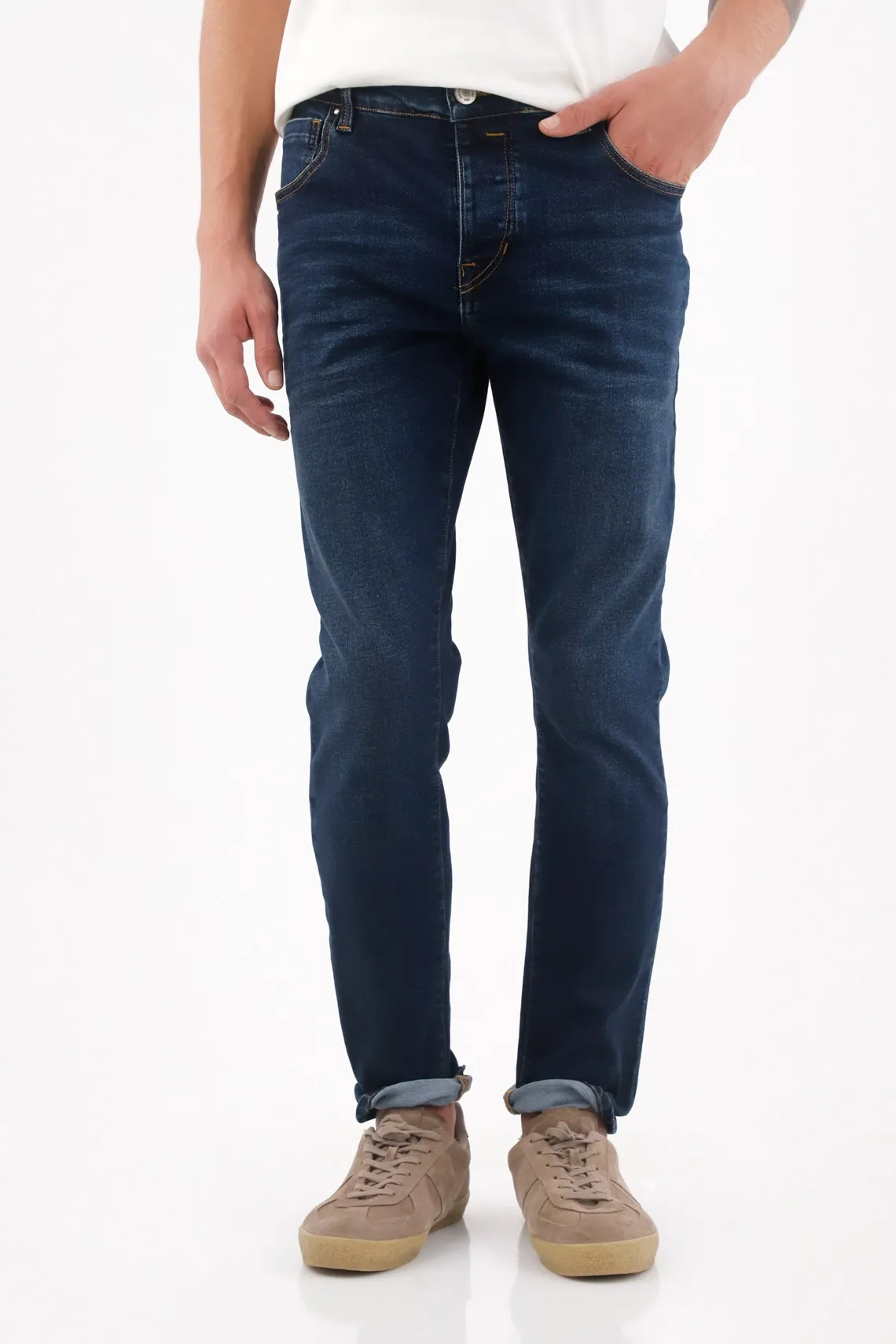 Jean para hombre en algodón índigo skinny con costuras contrastadas