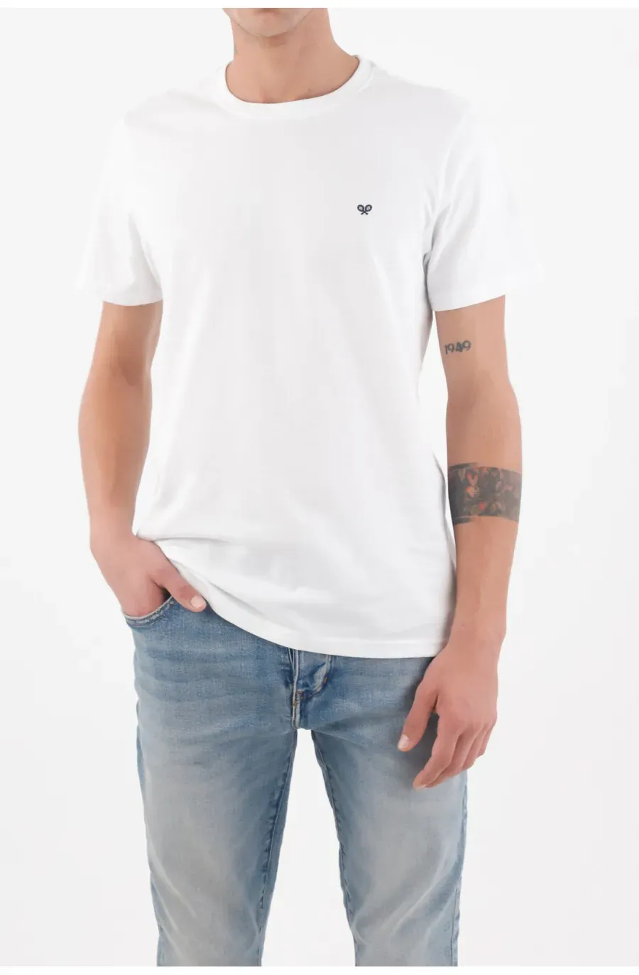 Camiseta para hombre de algodón blanco fit regular con mini bordado de raquetas