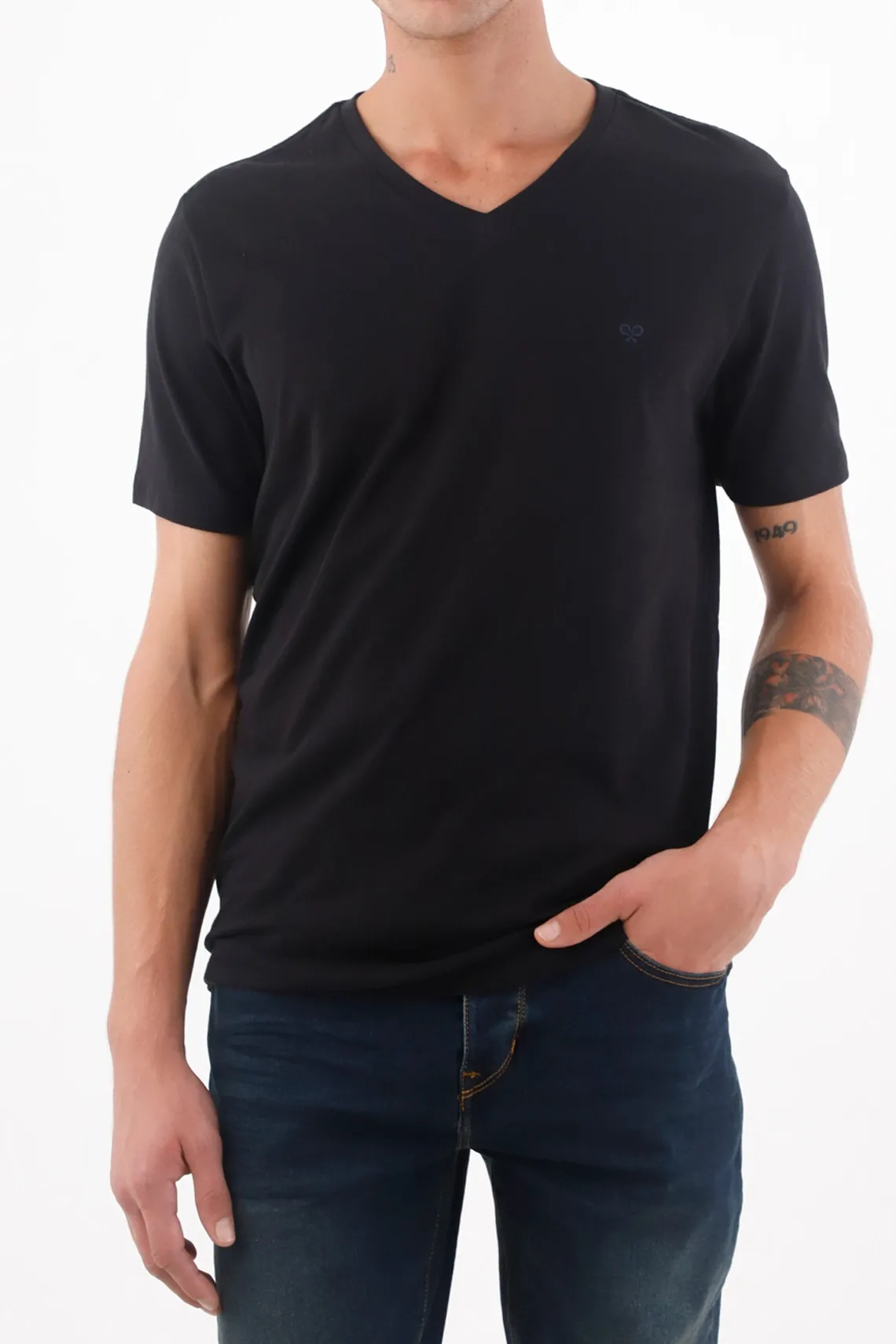T-shirt para hombre en algodón negro fit clásico con cuello en V