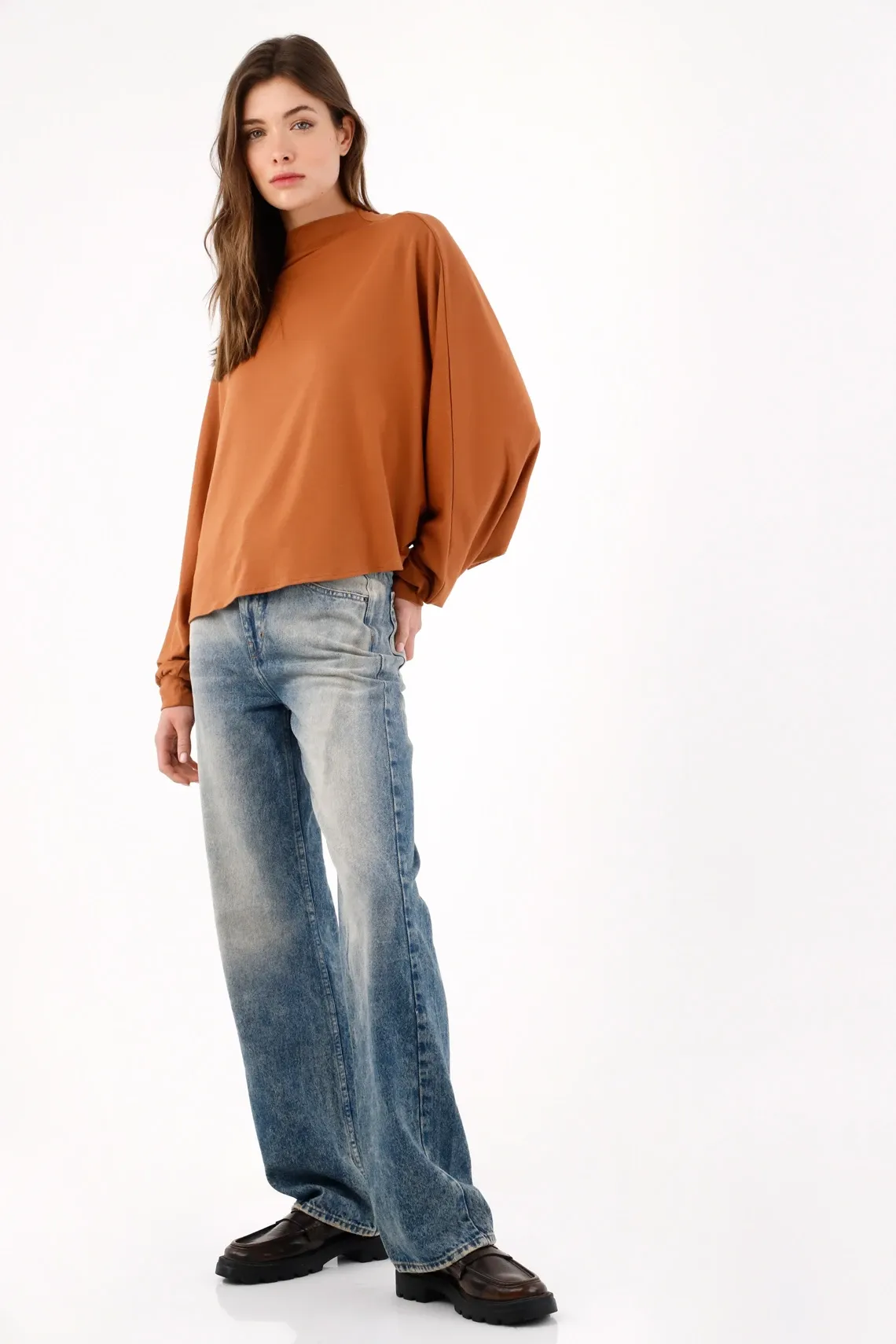Camiseta oversized con mangas globo en algodón terracota para mujer