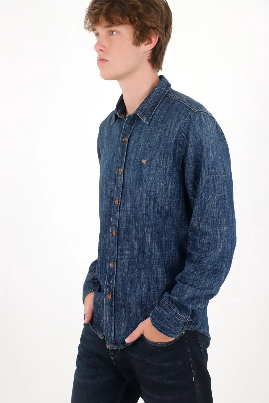 Camisa corte recto con índigo preteñido en algodón azul para hombre