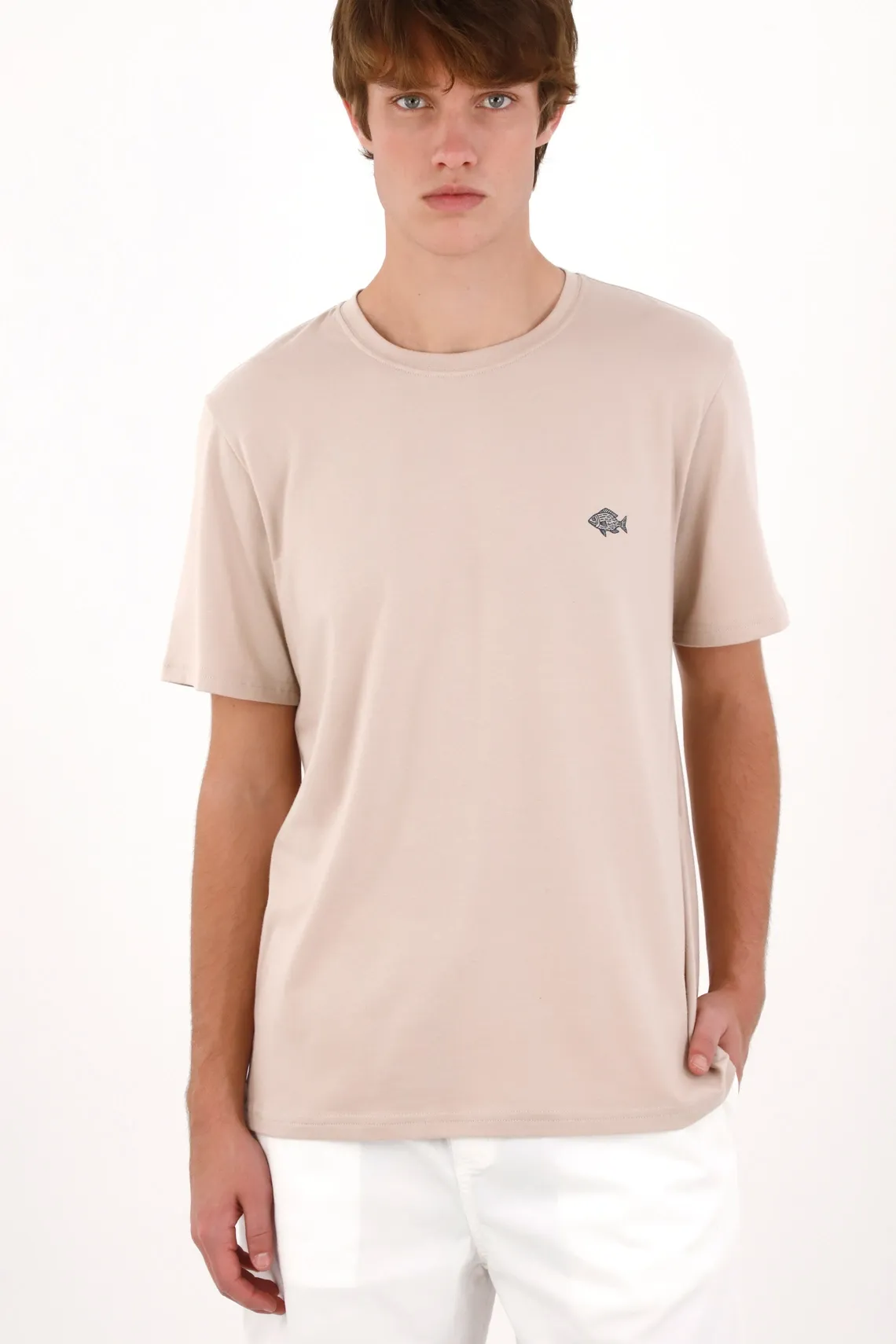 Camiseta regular fit con mini pez en algodón beige para hombre